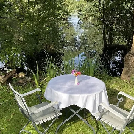 Hébergement de vacances In With Swimming Pool *